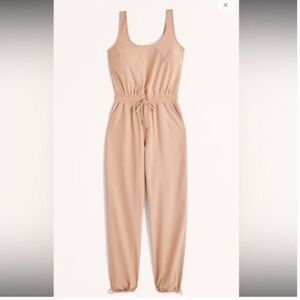 Abercrombie & Fitch Tan jumpsuit
